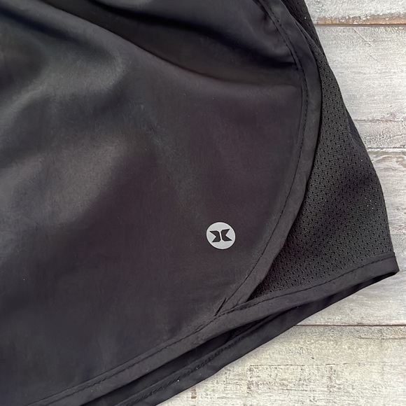 𝅺RBX Shorts - Women’s‎ Running & Workout Activewear - Picture 3 of 9